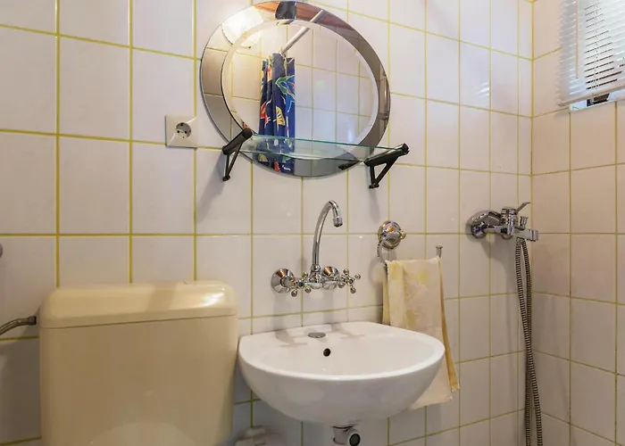 Gorgeous In With Wifi